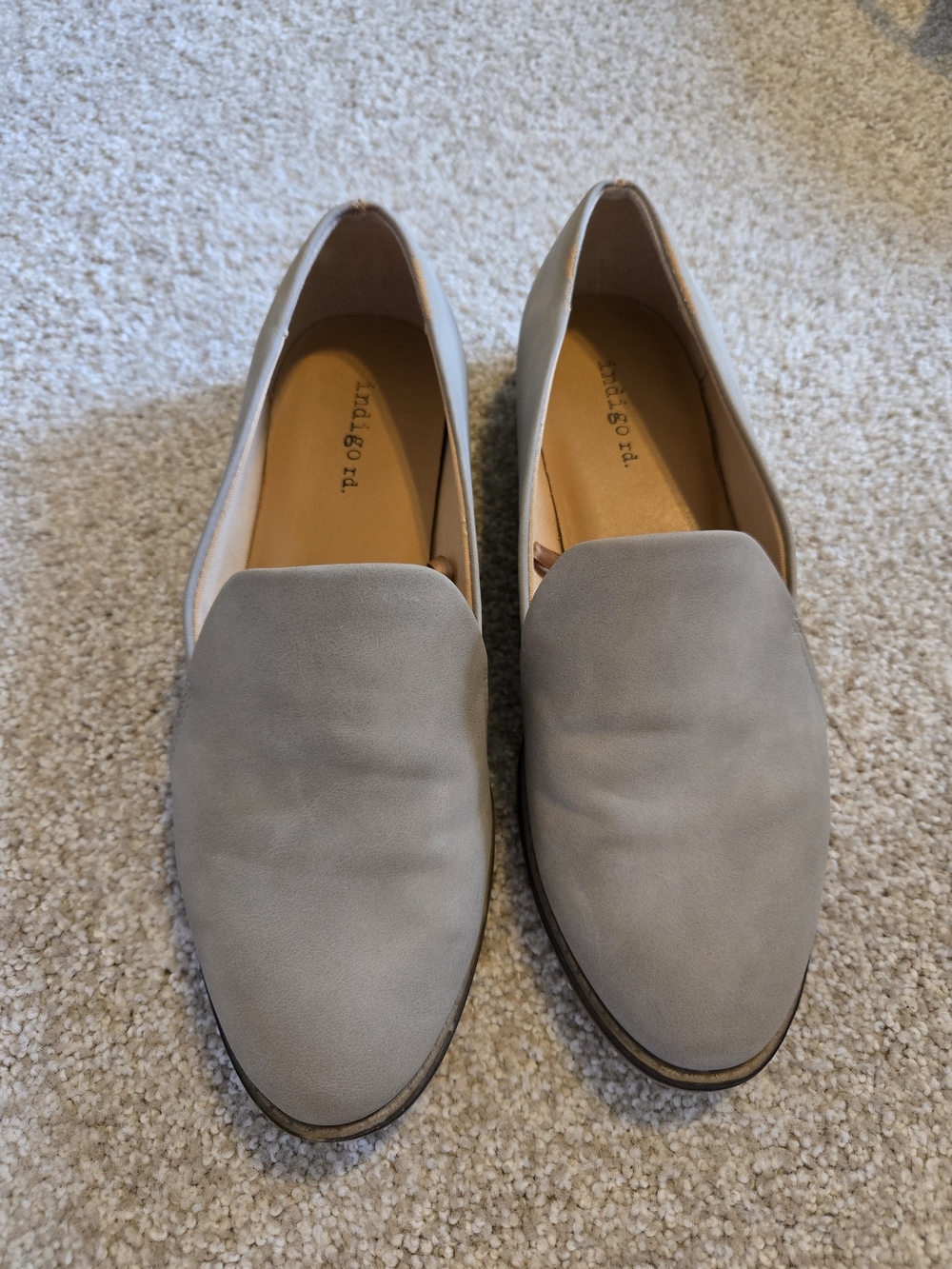 Delicious Women's Light Gray Slip-On Loafers